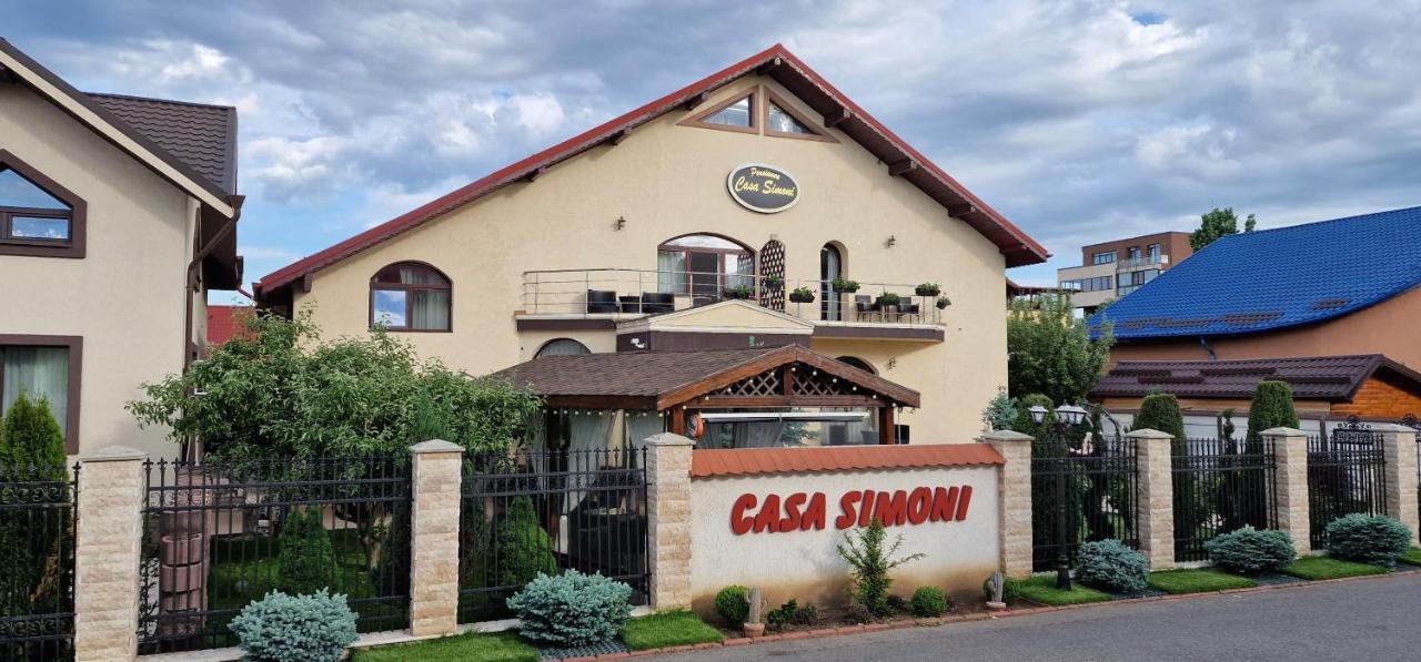 Pensiunea Casa Simoni Ploieşti Extérieur photo