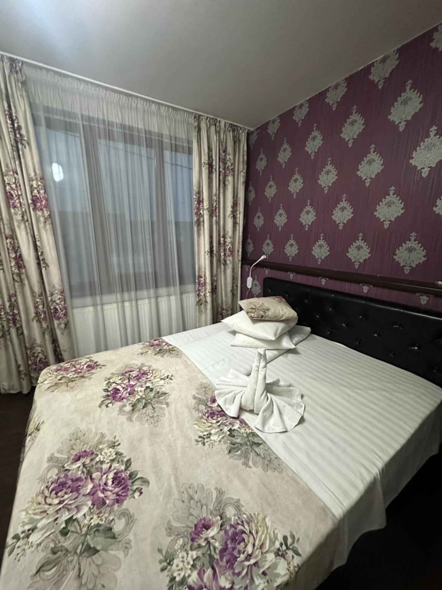 Pensiunea Casa Simoni Ploieşti Extérieur photo