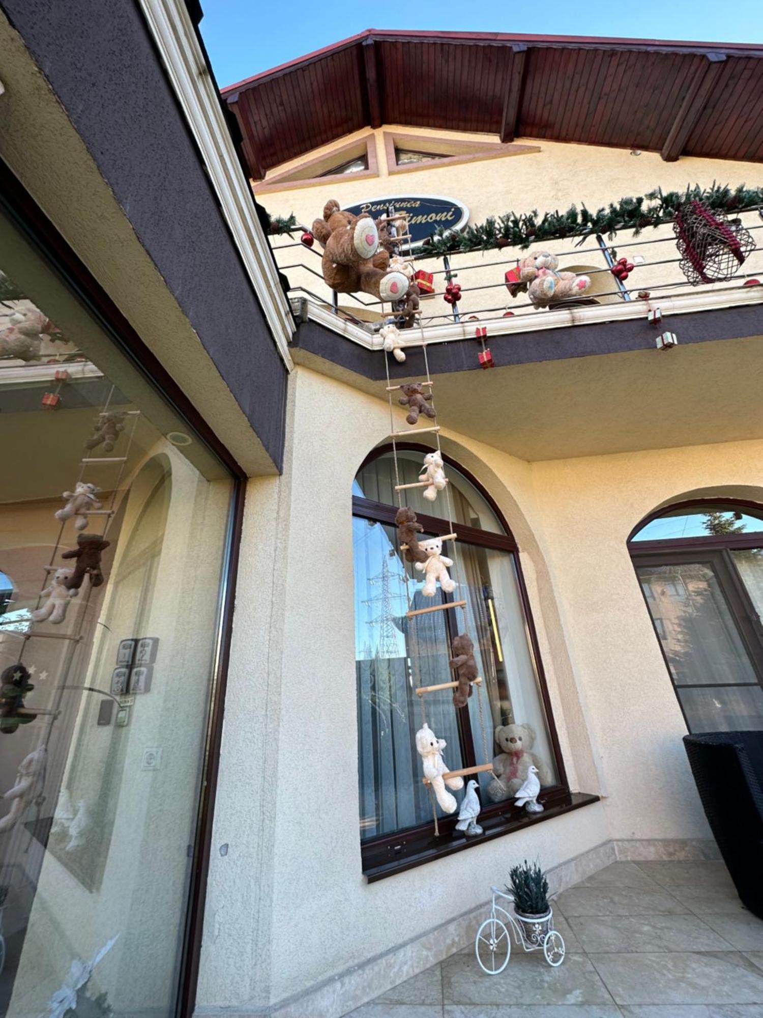 Pensiunea Casa Simoni Ploieşti Extérieur photo